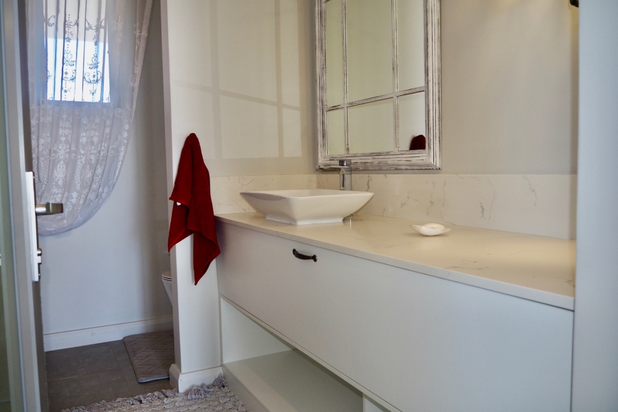 5 Bedroom Property for Sale in Pinnacle Point Golf Estate Western Cape